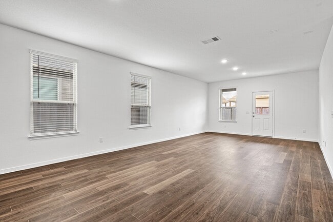 Building Photo - 13582 Myrtle Gdns Blvd