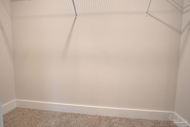 Building Photo - 9400 Nature Crk Ln