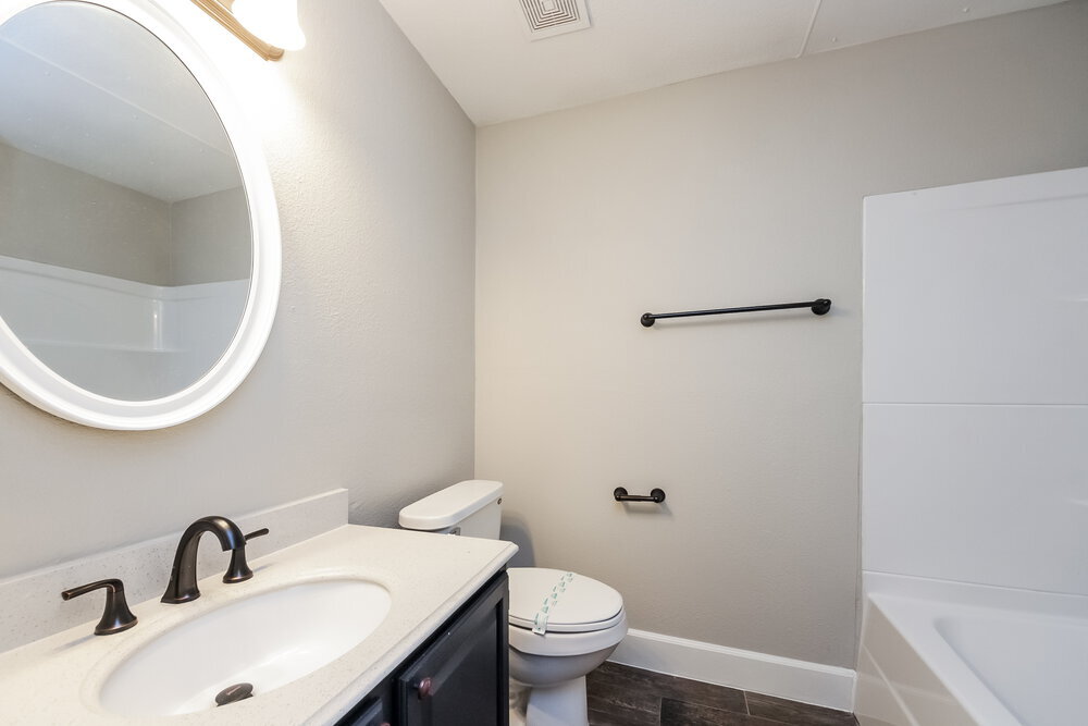 Building Photo - 1624 Sienna Ct