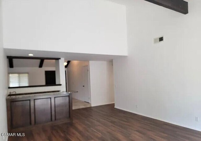 Building Photo - 28910 Calabria Dr