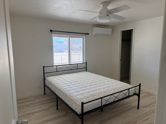Building Photo - 12558 Pima Pkwy
