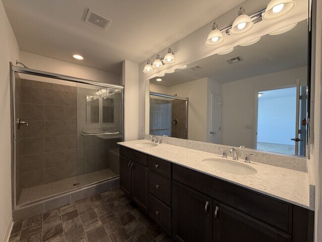 Building Photo - 7869 Tyrell Peaks St