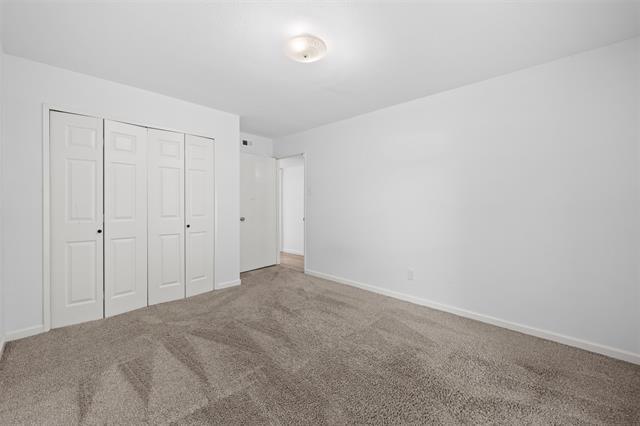 Building Photo - 2901 Woodhaven