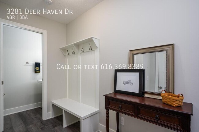 Building Photo - 3281 Deer Haven Dr