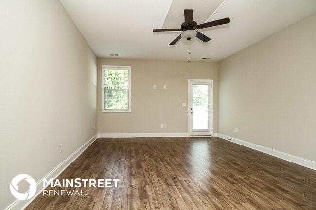 Building Photo - 1237 Catawba Way