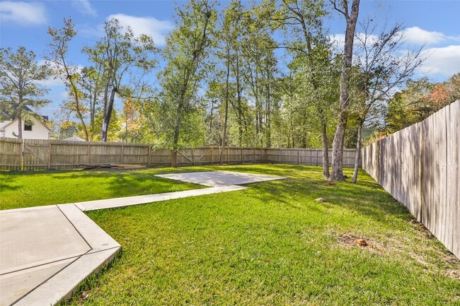 Building Photo - 1650 Chart Dr