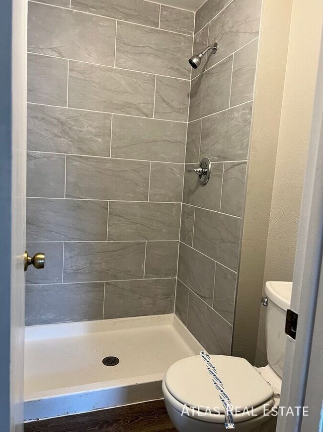 Building Photo - 5361 S Truckee Ct