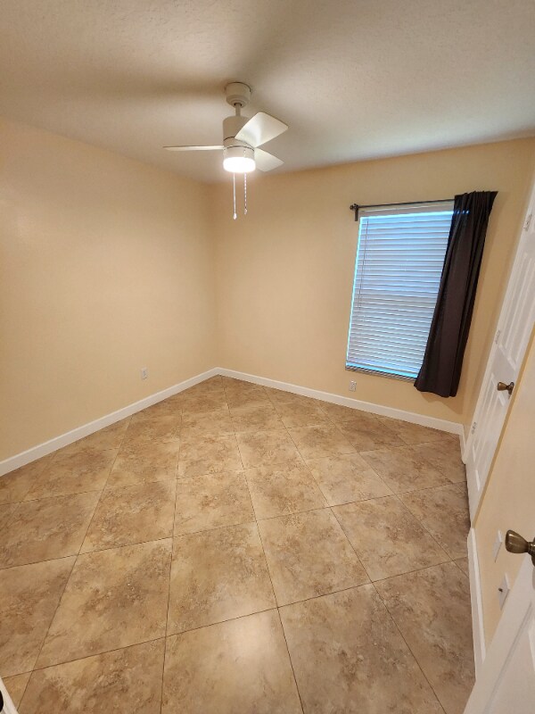 Building Photo - 3103 Crane's Cove Loop