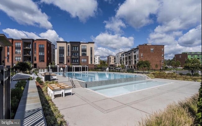 Building Photo - 22143 Penelope Heights Terrace