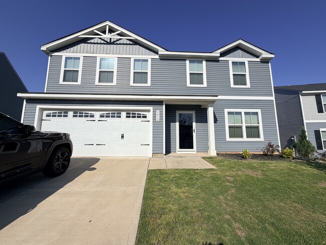 Building Photo - 3012 Blue Brook Ln