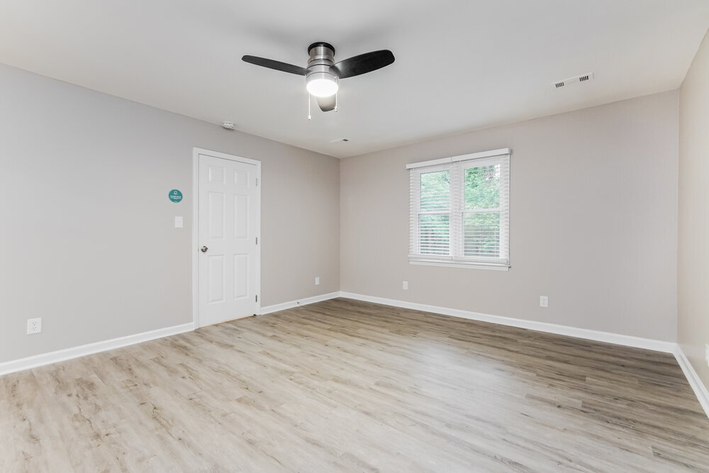 Building Photo - 5217 Country Pines Ct