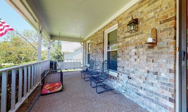 Building Photo - 1503 Birchwood Cir