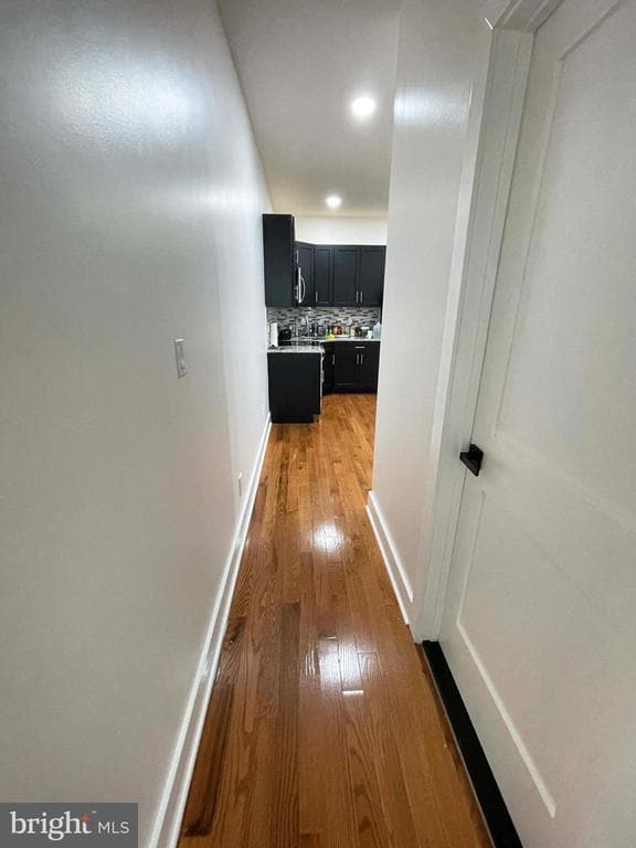 Building Photo - 309 S 60th St