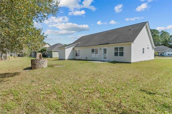 Building Photo - 176 Whispering Oaks Dr