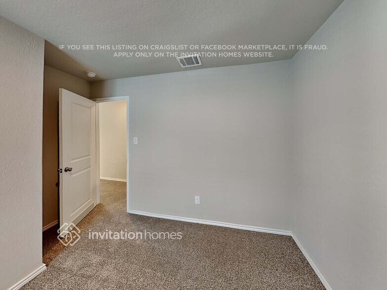 Building Photo - 4244 Thalweg Way