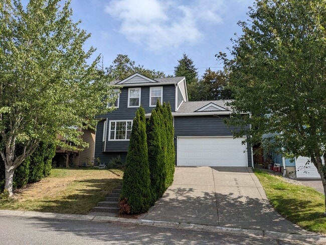 Building Photo - 1412 Sweetbay Dr