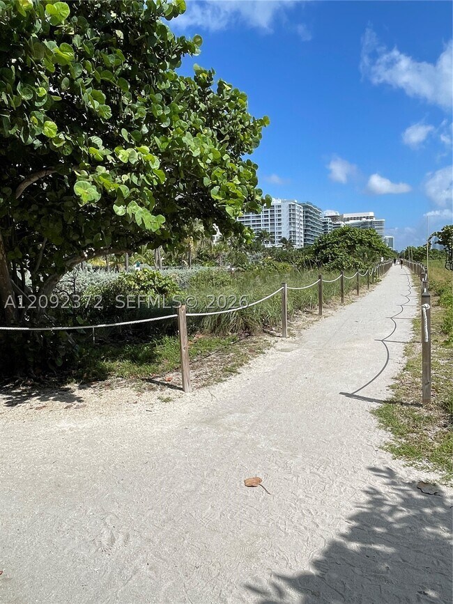 Building Photo - 9195 Collins Ave