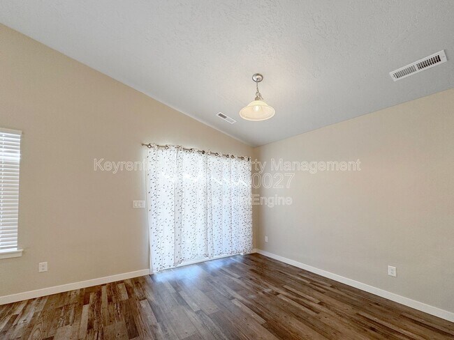 Building Photo - 3791 E Hags Head St