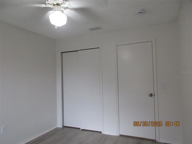 Building Photo - 13336 Fairway Glen Dr