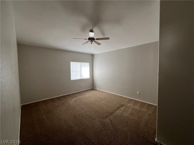 Building Photo - 325 Amber Pine St