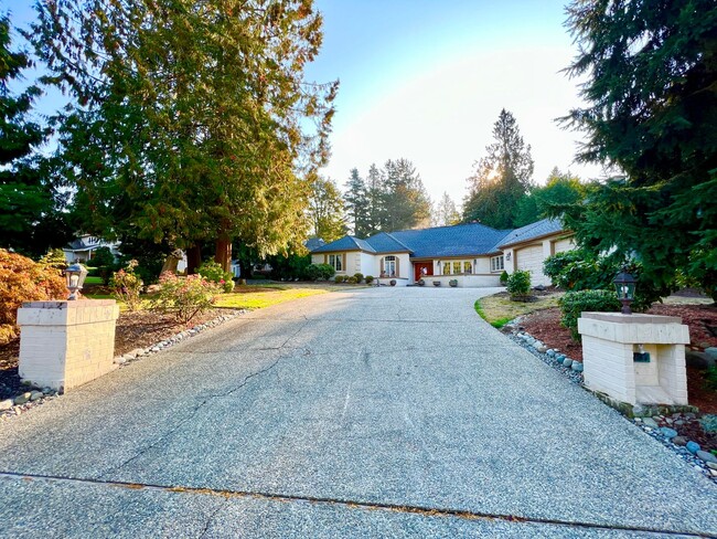 Building Photo - 13906 205th Ave NE