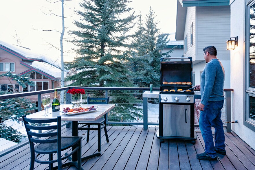 Building Photo - 2655 Windward Way