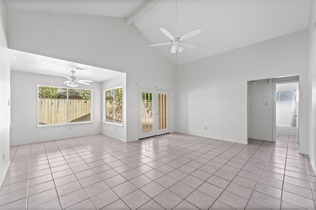 Building Photo - 9811 Mill Shadow Dr