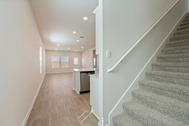 Building Photo - Modern Comfort Meets Prime Location in This Stunning San Marcos Home