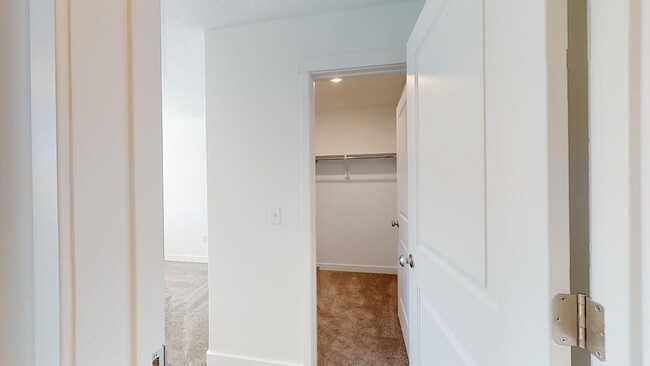 Building Photo - BEAUTIFUL 3-BEDROOM TOWNHOMES FOR RENT - A...