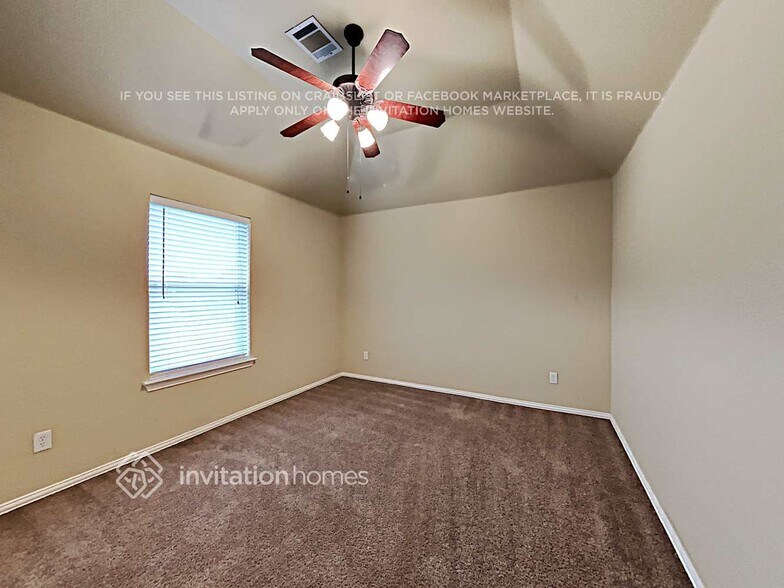Building Photo - 8125 Trinity Vista Trail