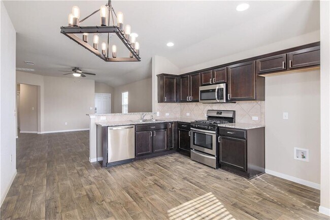 Building Photo - 3205 Tilmon Ln.