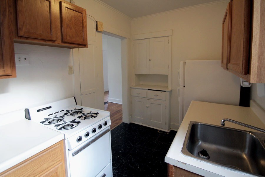 Building Photo - 316 Whitney Ave