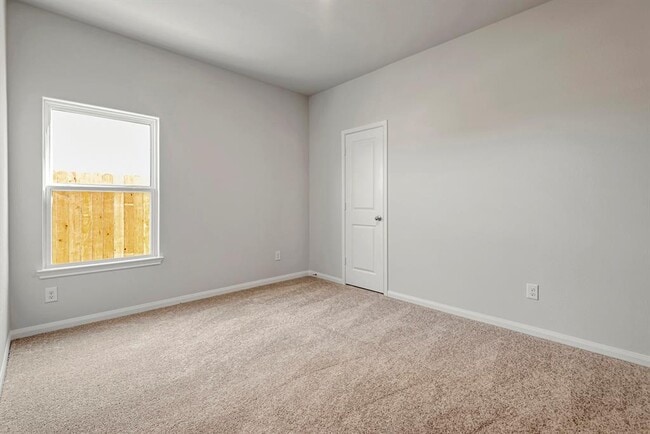 Building Photo - 8112 Burnt Orchid Dr