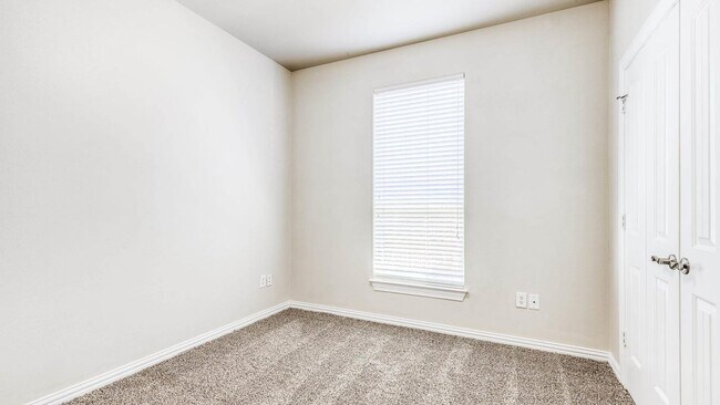 Building Photo - 12579 Kara Lynn Place