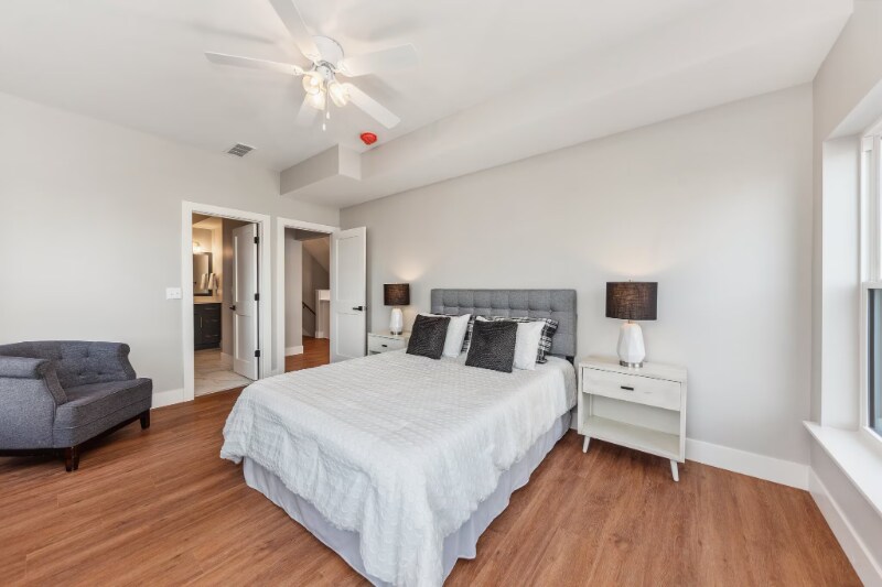 Building Photo - 4478 Butterfield Pl