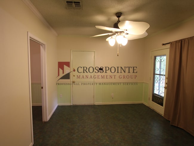 Building Photo - Coming Soon! 3 Bedroom Single Family Home For Rent in East Tyler!