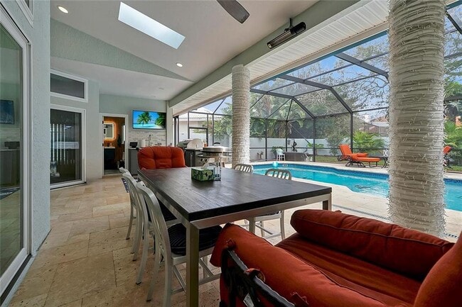 Building Photo - 7705 Apple Tree Cir