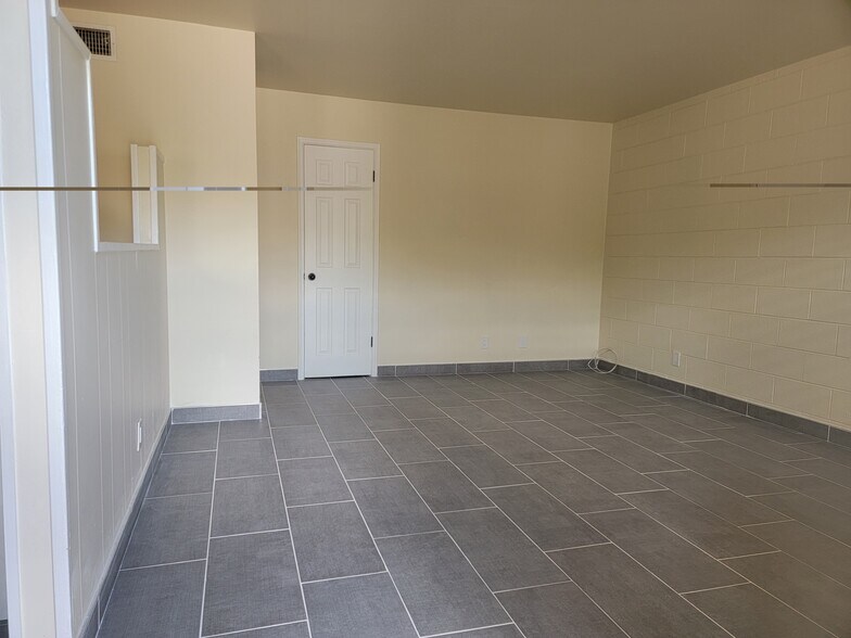 Building Photo - 628 E Drachman St