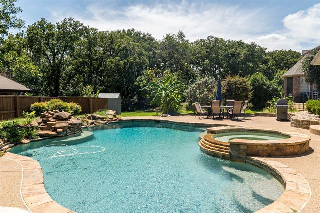 Building Photo - 1418 Stone Lakes Dr