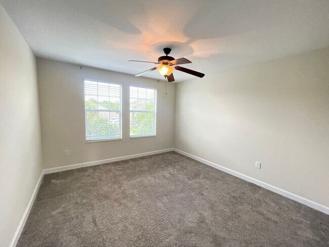Building Photo - 10881 Longleaf Woods Dr