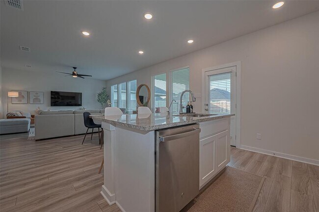 Building Photo - 21834 Lime Moss Ln
