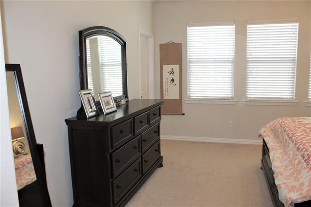 Building Photo - 328 Loma Alta Dr