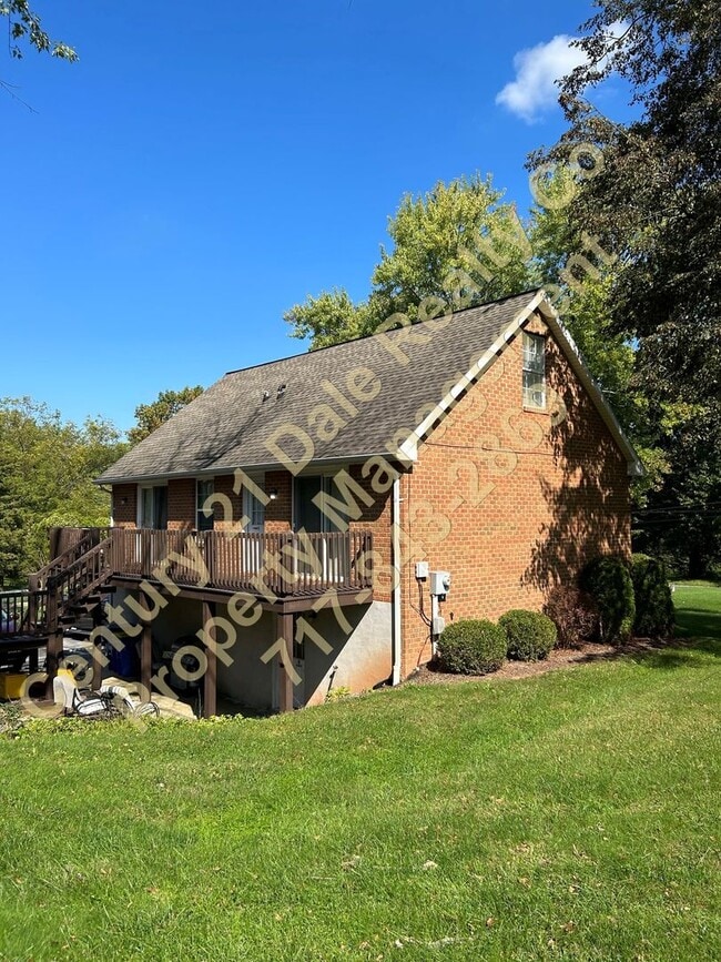 Primary Photo - 4786 Lewisberry Rd