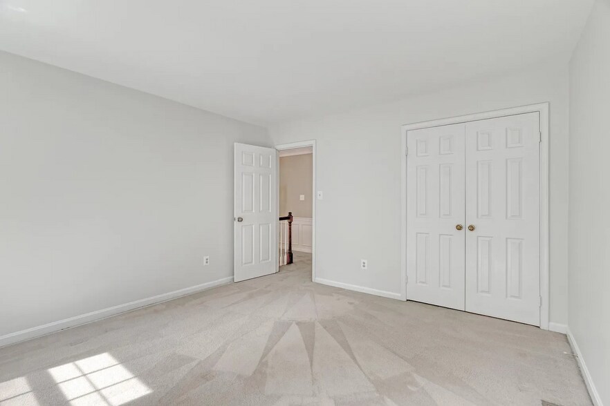 Building Photo - 11896 Fawn Ridge Ln