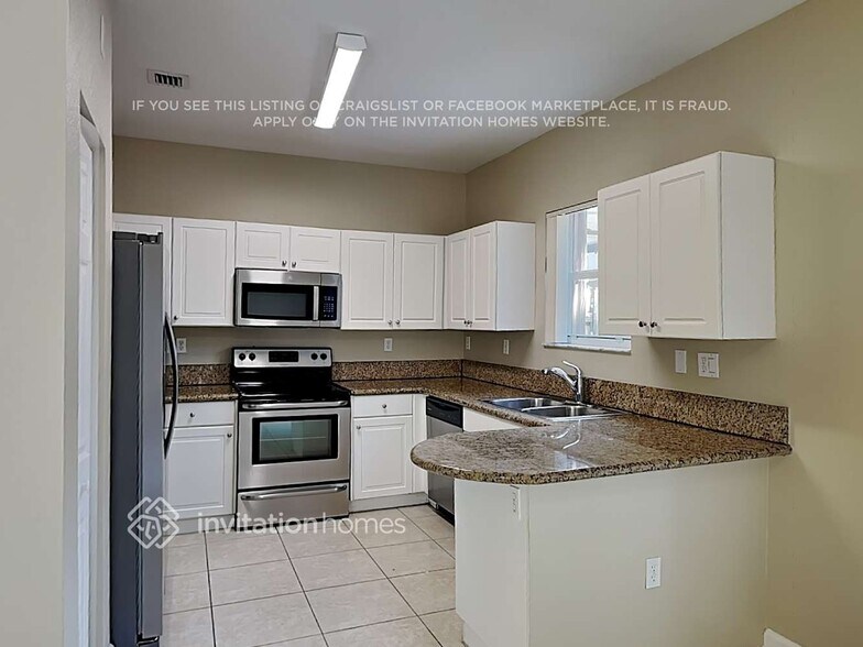 Building Photo - 22565 SW 89th Pl