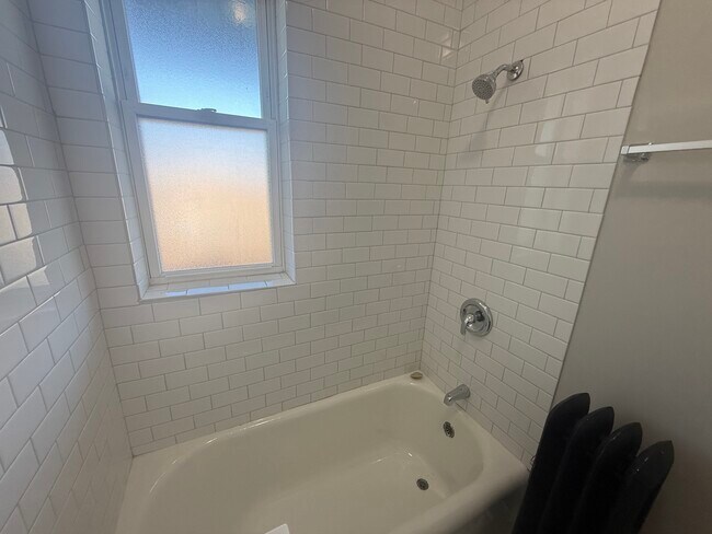 Building Photo - 2208 S 57th Ave