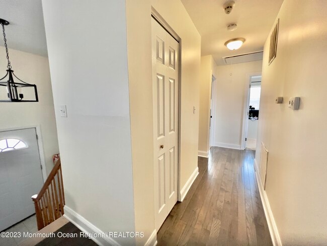 Building Photo - 317 Aldrich Rd