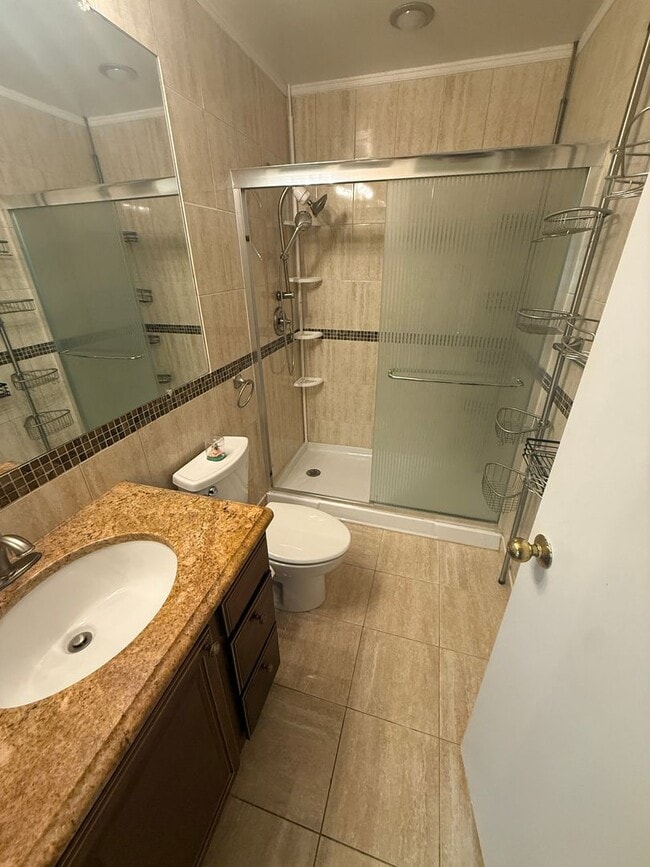 Building Photo - 2101 Woodbox Lane