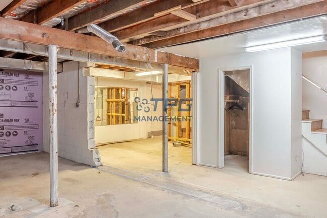 Building Photo - 29 Glendale Rd