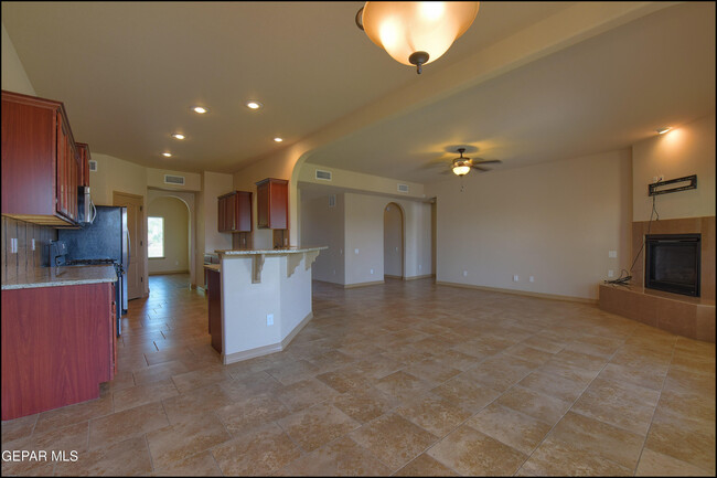 Building Photo - 7228 Longspur Drive